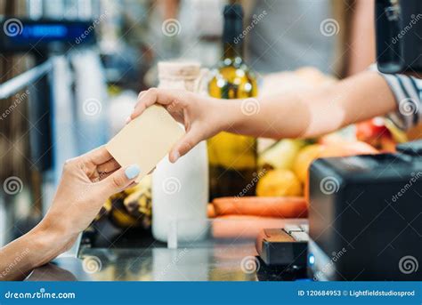 giving credit to a seller